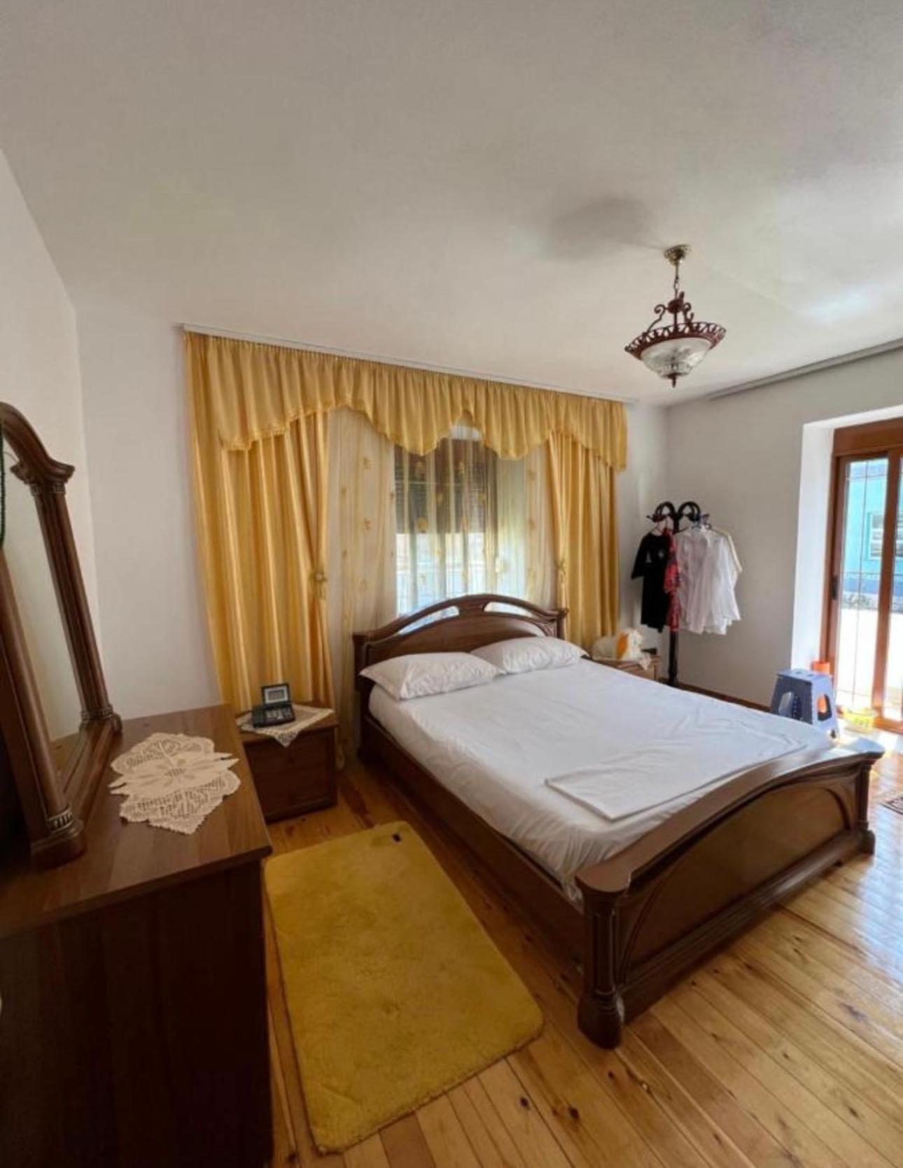 Bliss Stay Apartment Пермет Екстер'єр фото
